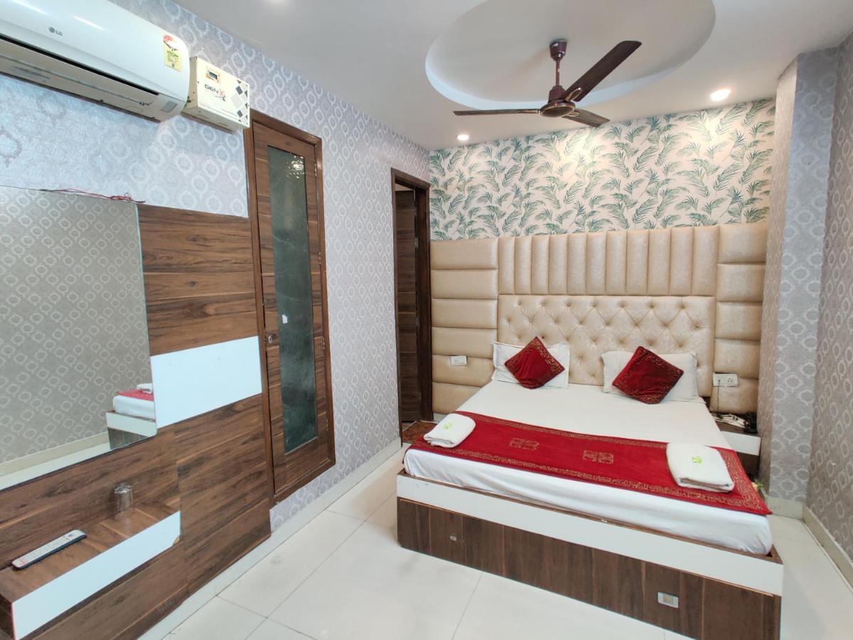 Hotel Robin Inn Амритсар Экстерьер фото